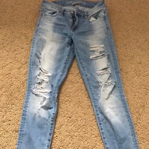High waisted american eagle jeans